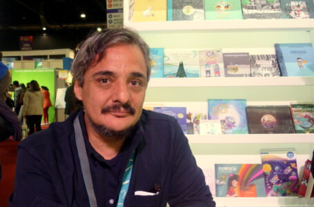 Juan Pablo Meneses  “El día que muera el periodismo, alguien tendrá que contarlo”