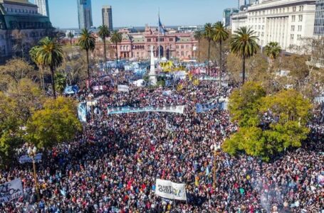 ARGENTINA: TODO CAMBIA CUANDO EL MAGNICIDIO APUNTA A LA CABEZA